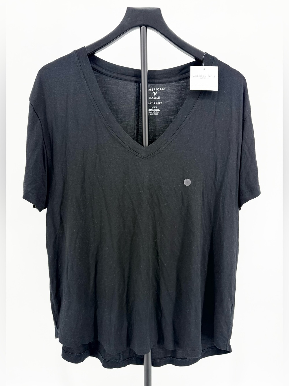 NWT American Eagle Soft & Sexy Black V-Neck Relaxed T-Shirt Size L